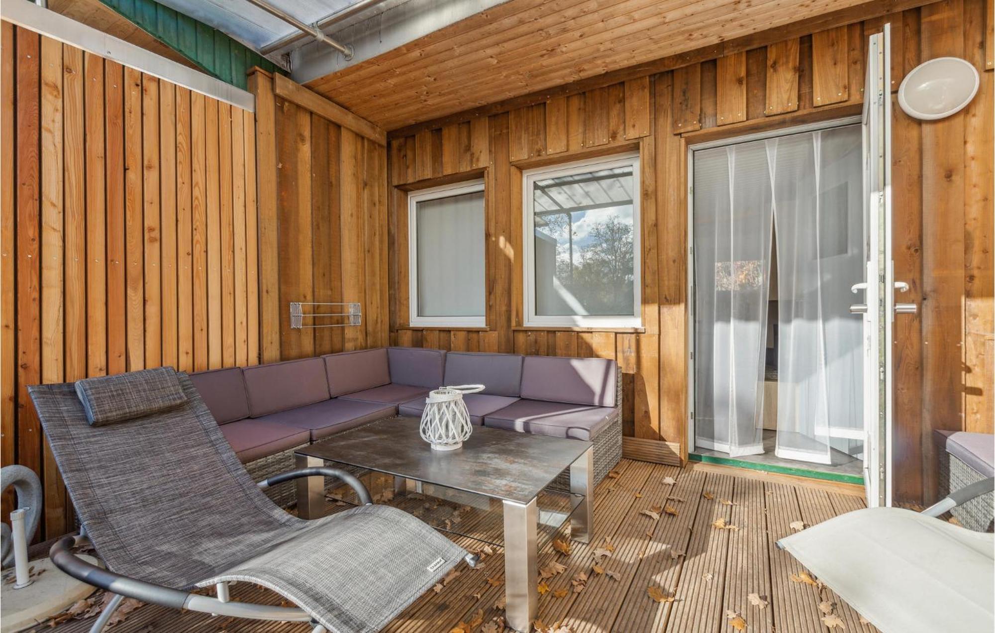 Nice Home In Zeulenroda-Triebes With Sauna Exteriör bild
